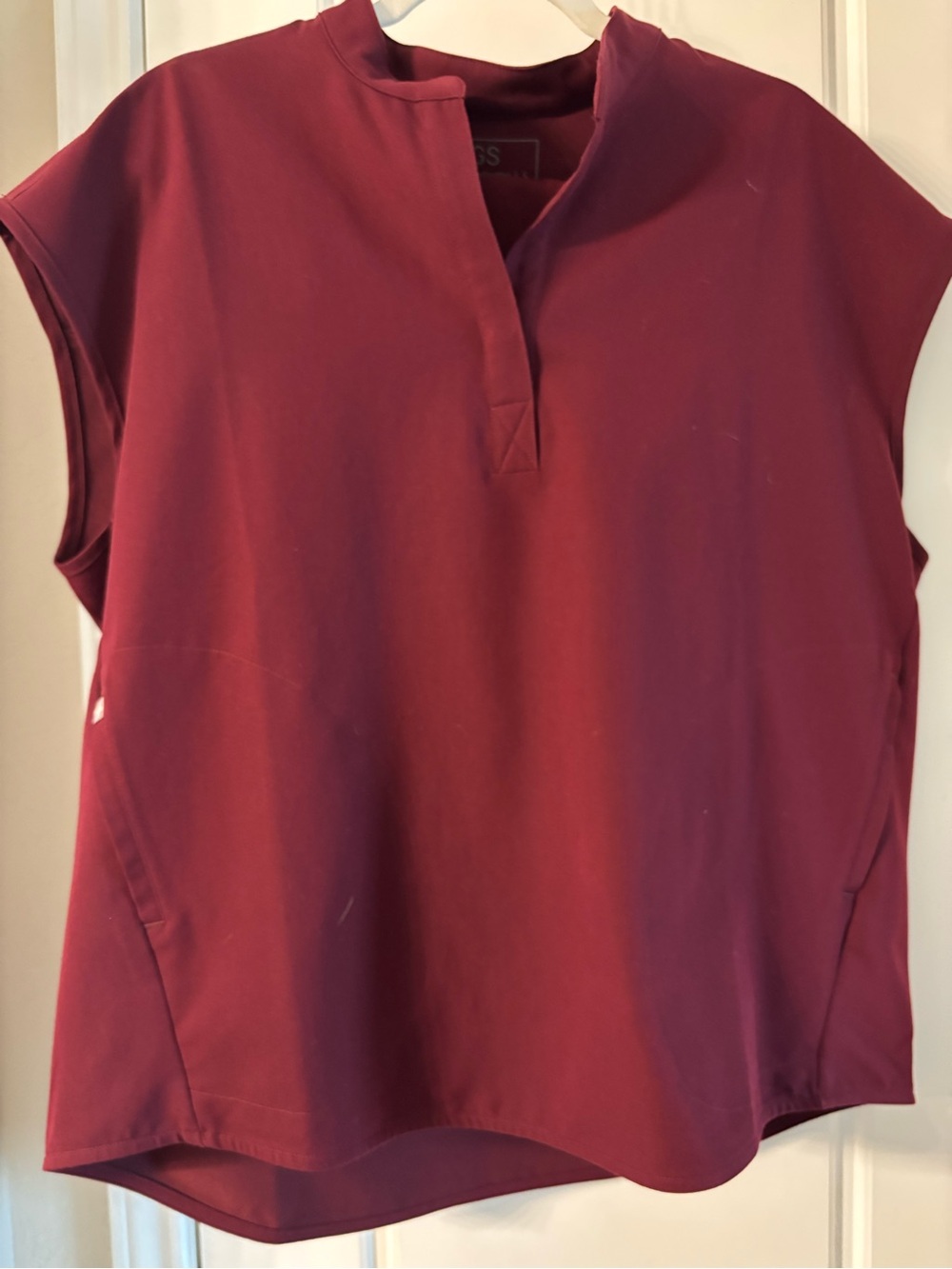 Figs Sleeveless Tank Top in Deep Bordeaux